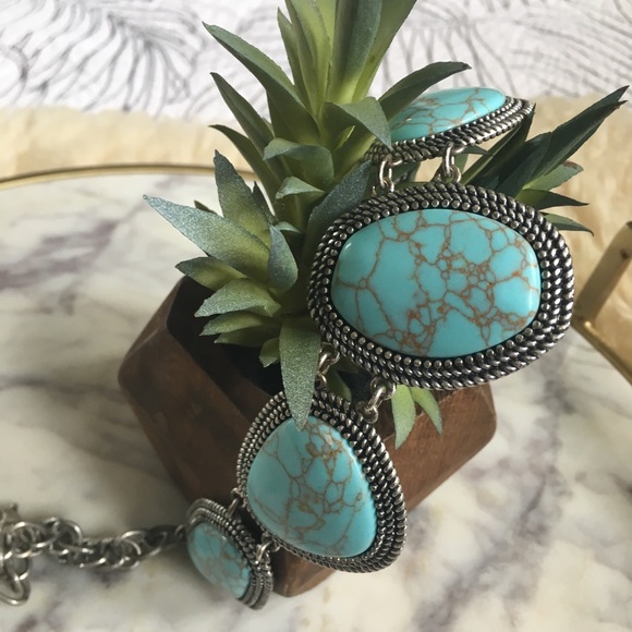 Lucky Brand Jewelry - Lucky Brand • Turquoise Statement Necklace